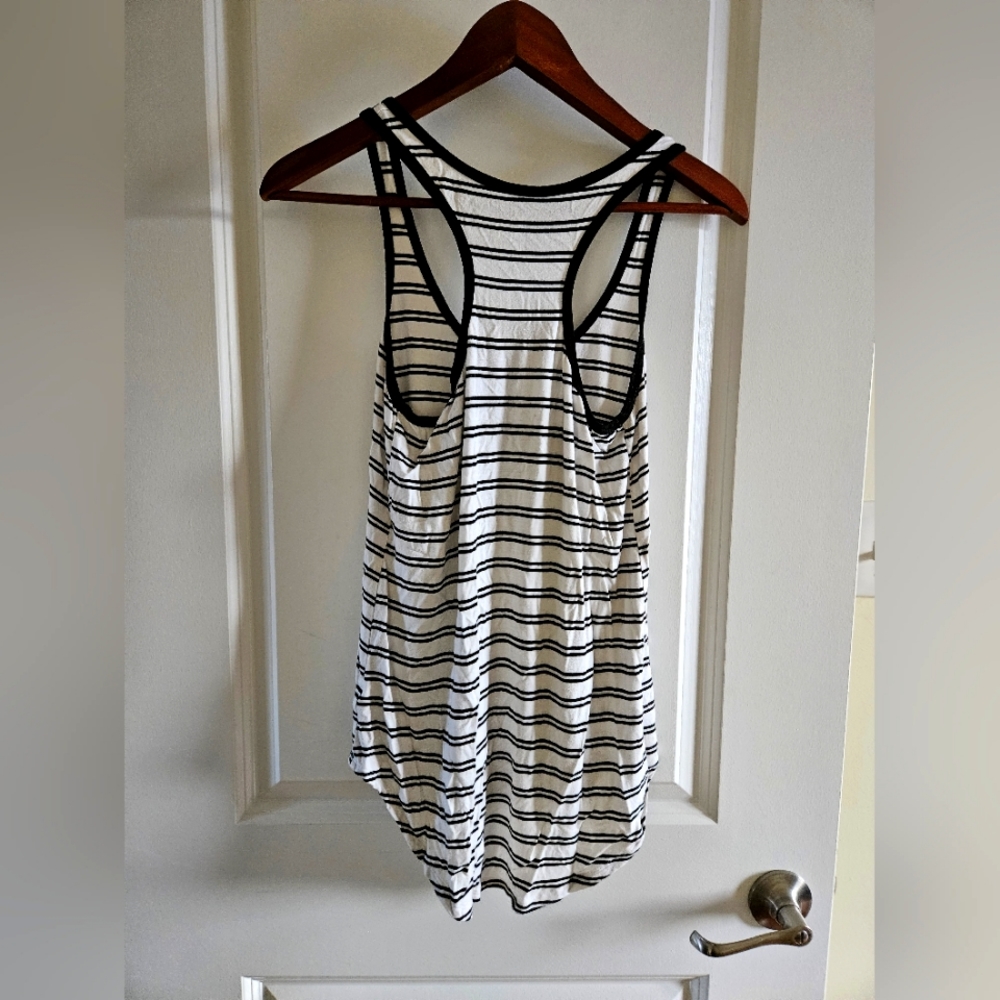Long Tank Top - Picture 2 of 2